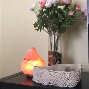 New w/tags Anthropologie Crochet Belt (L)